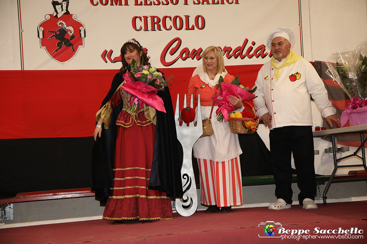 VBS_4741 - Investitura Re Peperone e Bela Povronera Carnevale di Carmagnola 2024.jpg